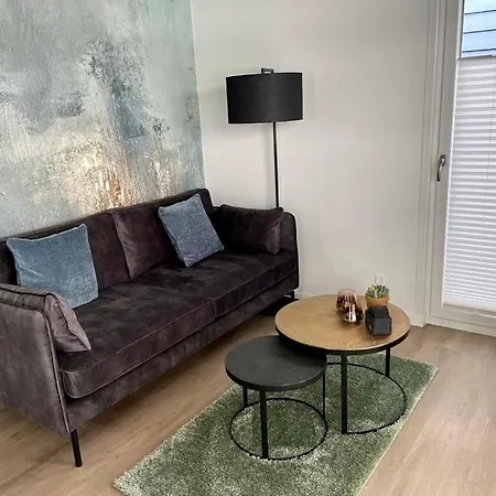 Hausboot Aurora Luebeck Tatil Evi
