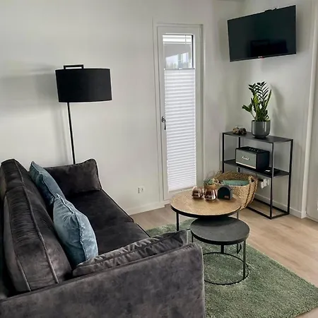 Hausboot Aurora Luebeck Tatil Evi