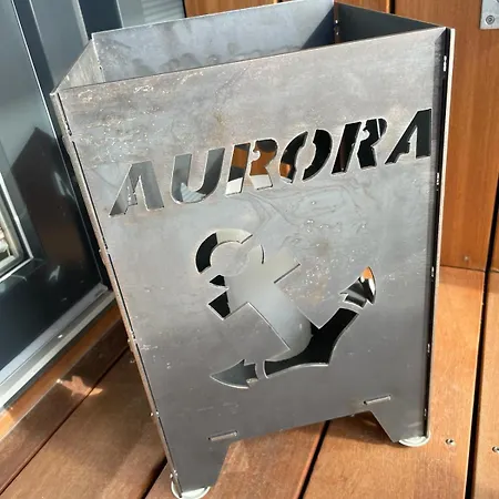 Hausboot Aurora Luebeck Tatil Evi